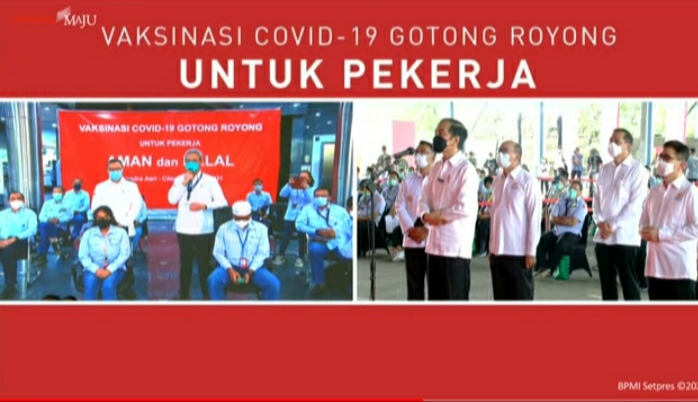 Presiden Meninjau Vaksinasi Gotong Royong di Bekasi
